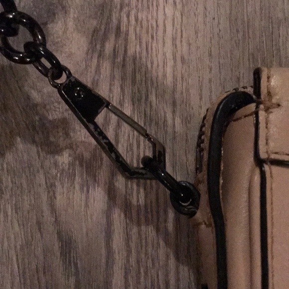 Rebecca Minkoff Avery Crossbody in Pale Pink/Nude - Picture 8 of 8